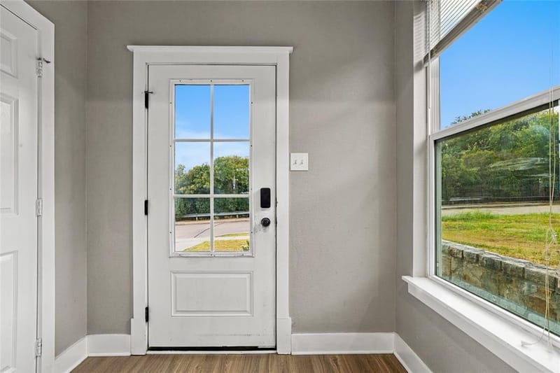 5505 Longcrest Drive, Garland TX 75043 - Photo 7