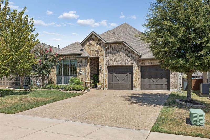 586 Bordeaux Drive, Rockwall TX 75087