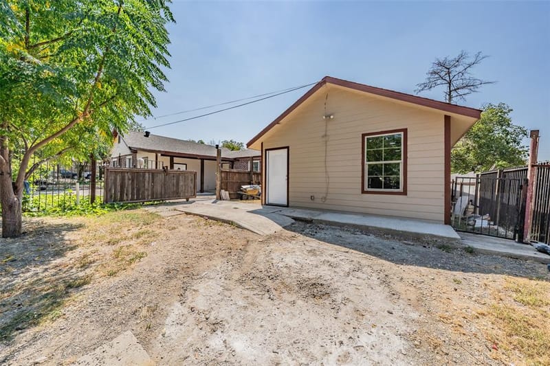 1603 Whitaker Avenue, Dallas TX 75216 - Photo 21