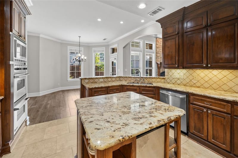 2322 Kingsmill Circle, Tyler TX 75703 - Photo 10