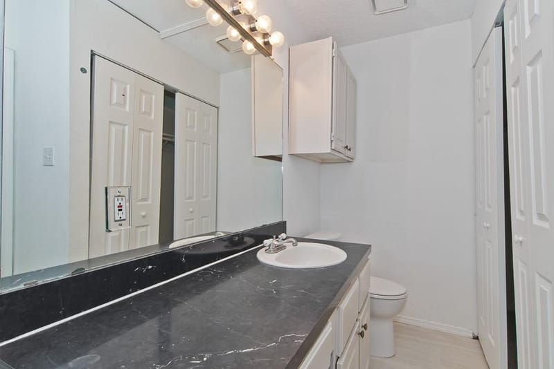 5757 E University Boulevard # 27Y, Dallas TX 75206 - Photo 15