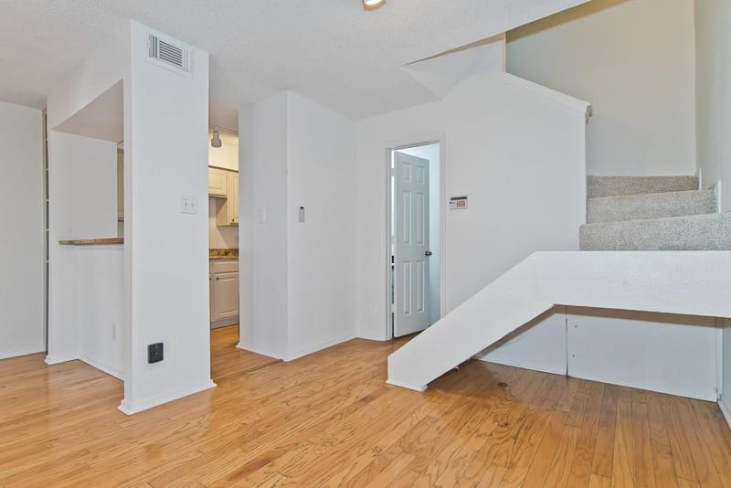 5757 E University Boulevard # 27Y, Dallas TX 75206 - Photo 8