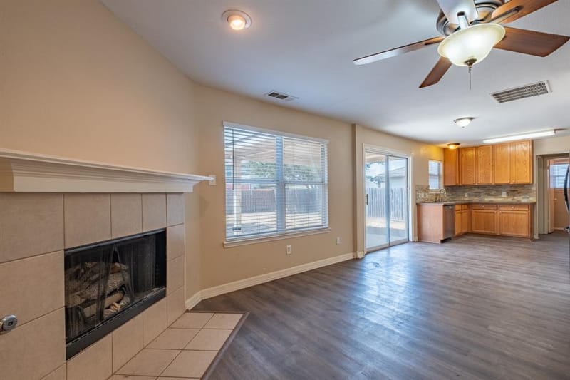 13249 Elmhurst Drive, Fort Worth TX 76244 - Photo 12