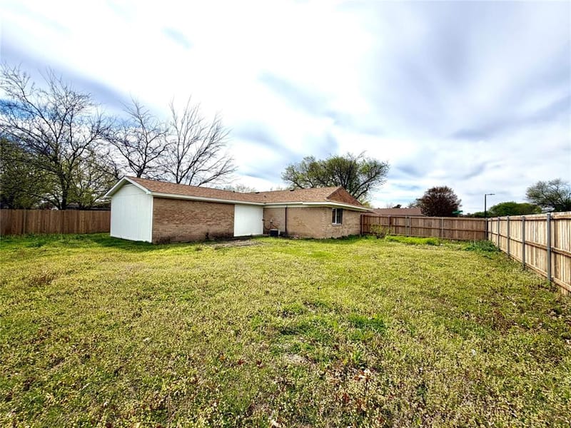 1801 Coleta Place, Garland TX 75040 - Photo 22