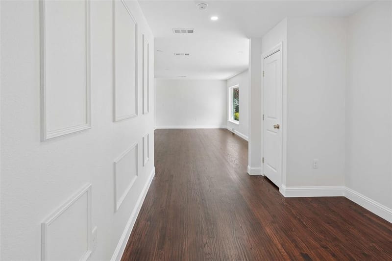 6615 Ridgemont Drive, Dallas TX 75214 - Photo 13