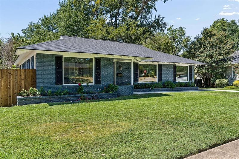 6615 Ridgemont Drive, Dallas TX 75214 - Photo 3