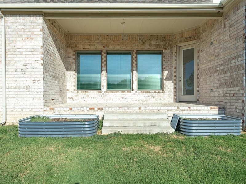 1301 Carnoustie Drive, Ennis TX 75119 - Photo 37