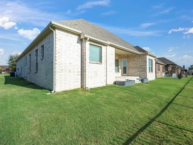 1301 Carnoustie Drive, Ennis TX 75119 - Photo 35