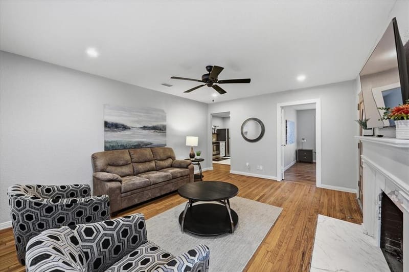 2614 Roanoke Avenue, Dallas TX 75235 - Photo 5
