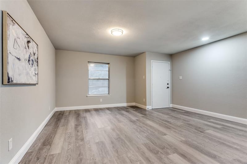 2801 Wren Avenue, Fort Worth TX 76133 - Photo 12