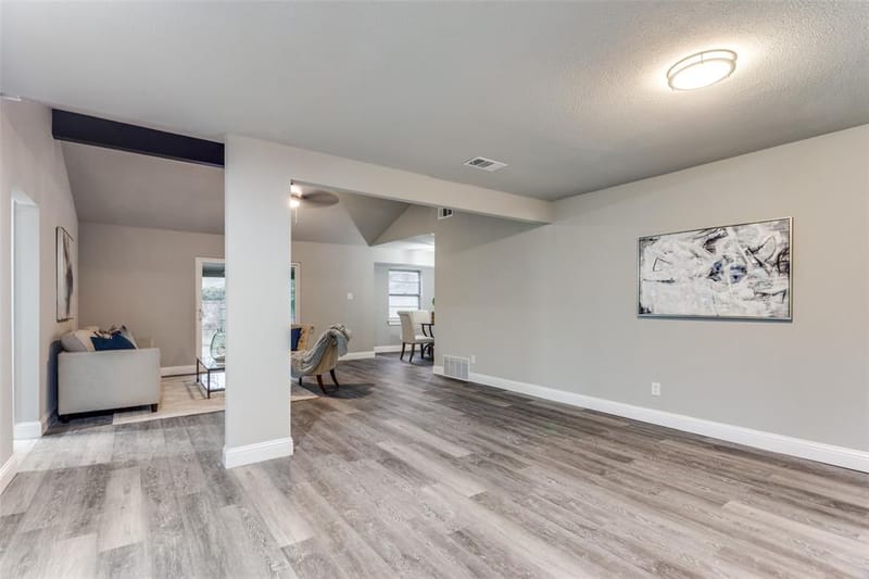 2801 Wren Avenue, Fort Worth TX 76133 - Photo 14