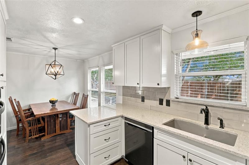 1309 Oxford Lane, Denton TX 76209 - Photo 11