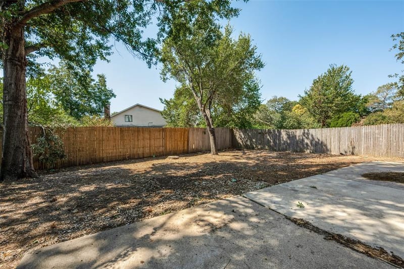 3004 Raintree Court, Bedford TX 76021 - Photo 25