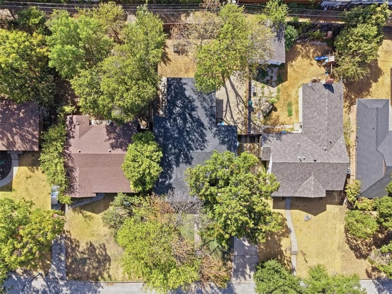 2908 Ryan Place Drive, Fort Worth TX 76110 - Photo 30