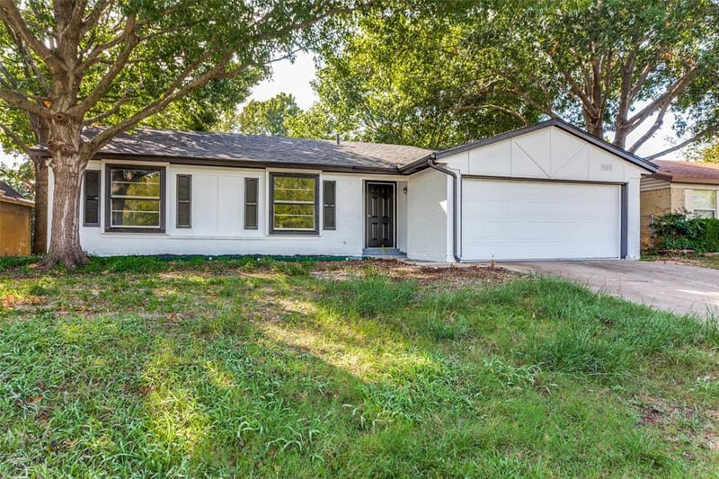 545 Panay Way Drive, Fort Worth TX 76108