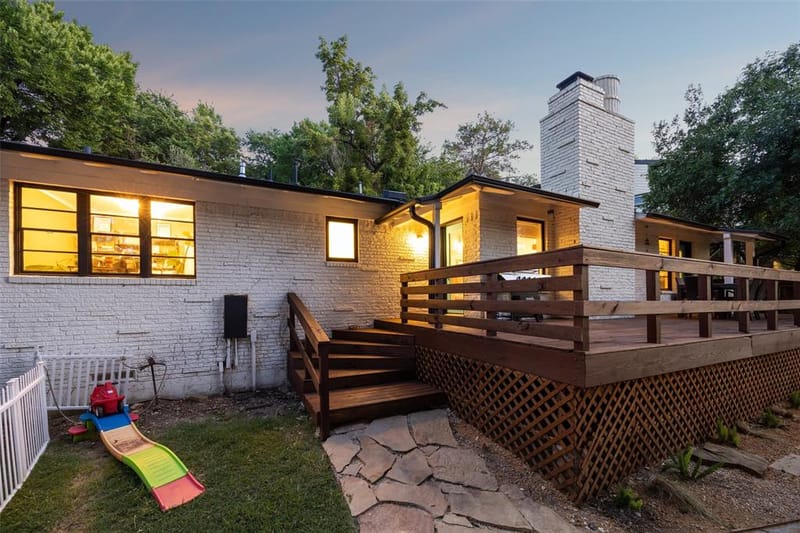 1657 Nob Hill Road, Dallas TX 75208 - Photo 22