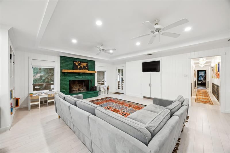 1657 Nob Hill Road, Dallas TX 75208 - Photo 7