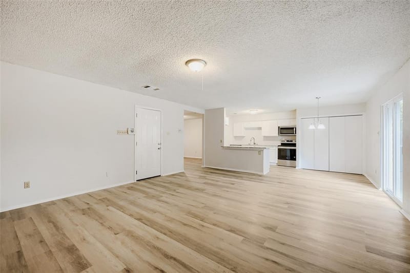 3332 Chalmette Court, Forest Hill TX 76140 - Photo 7