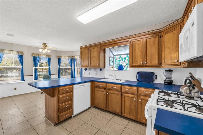 1936 Post Oak Drive, Waco TX 76705 - Photo 9