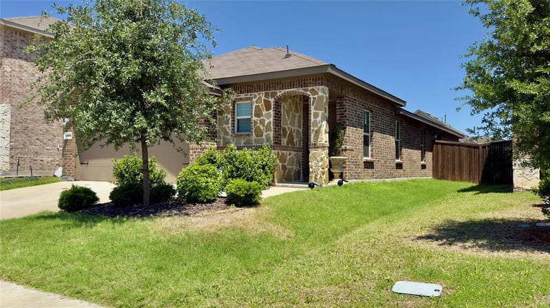 1204 Delmita Drive, Forney TX 75126 - Photo 2