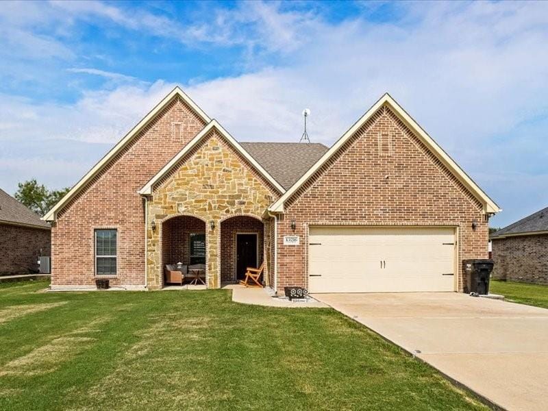 13216 County Road 237, Terrell TX 75160