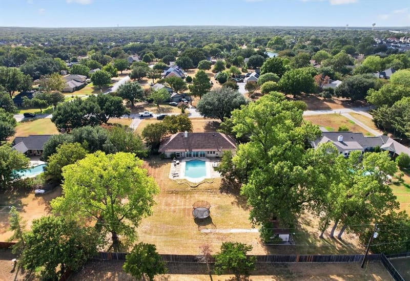 835 Cross Timbers Drive, Double Oak TX 75077 - Photo 35