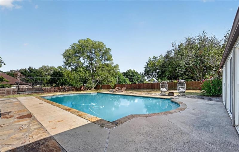 835 Cross Timbers Drive, Double Oak TX 75077 - Photo 31