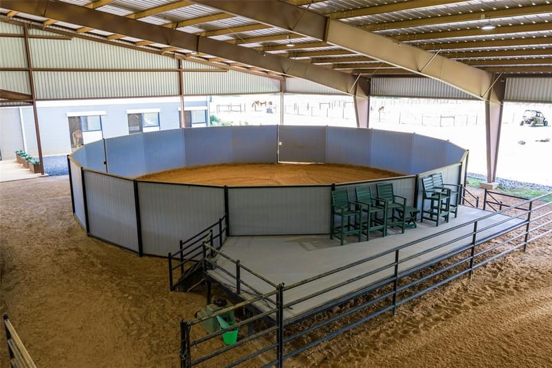 9050 County Road 519, Alvarado TX 76009 - Photo 17