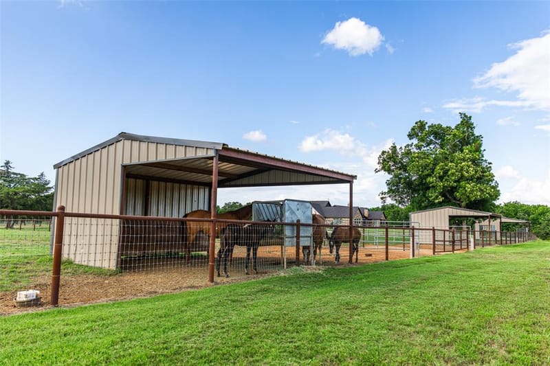9050 County Road 519, Alvarado TX 76009 - Photo 30