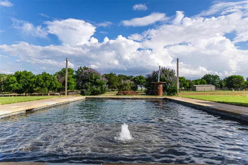 9050 County Road 519, Alvarado TX 76009 - Photo 38