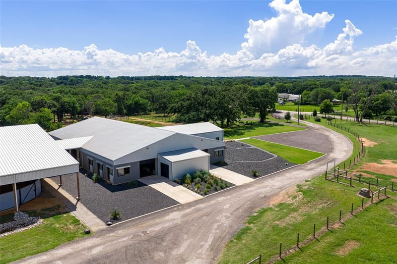 9050 County Road 519, Alvarado TX 76009 - Photo 4
