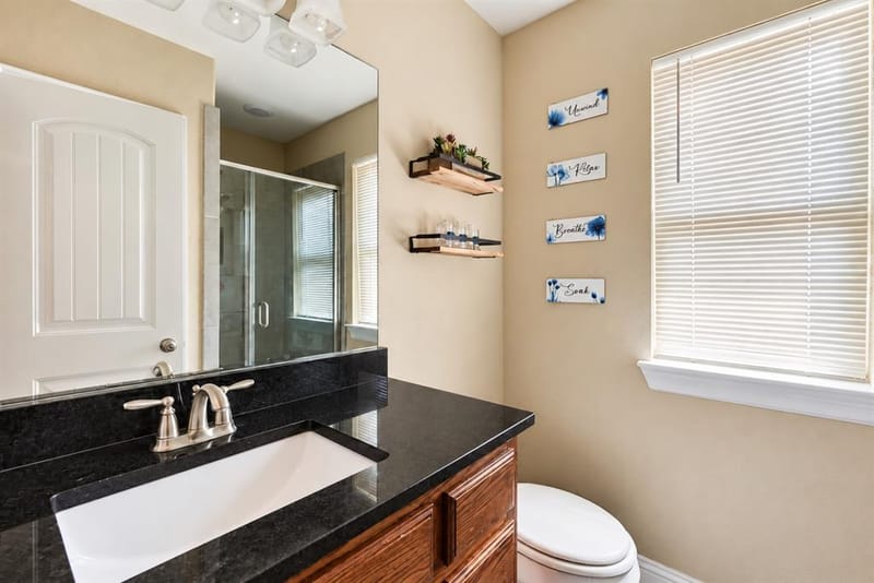 910 English Street, Irving TX 75061 - Photo 15