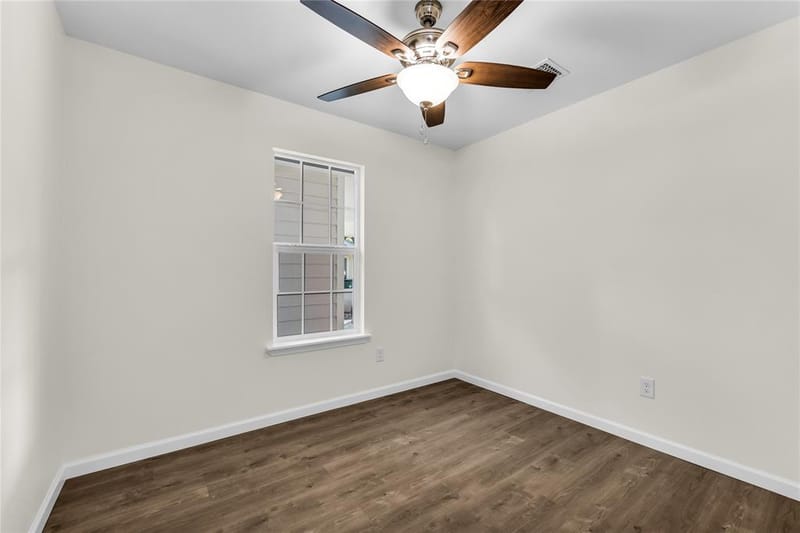 5110 Inwood Drive, Beverly Hills TX 76711 - Photo 16