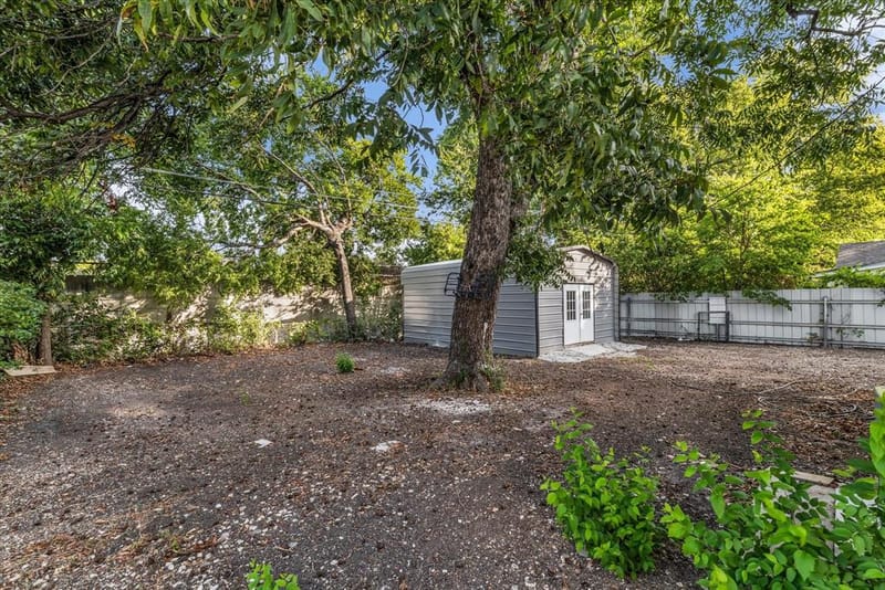5110 Inwood Drive, Beverly Hills TX 76711 - Photo 26