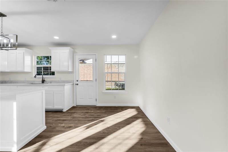 5110 Inwood Drive, Beverly Hills TX 76711 - Photo 10