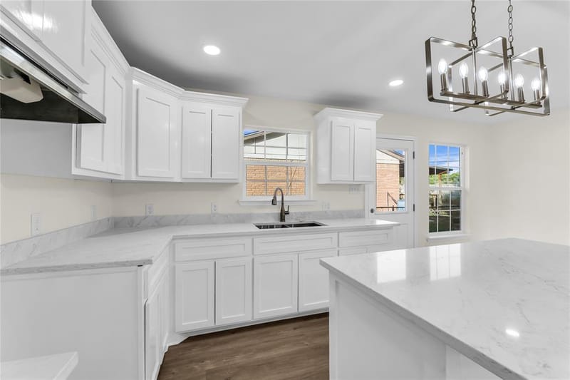 5110 Inwood Drive, Beverly Hills TX 76711 - Photo 14