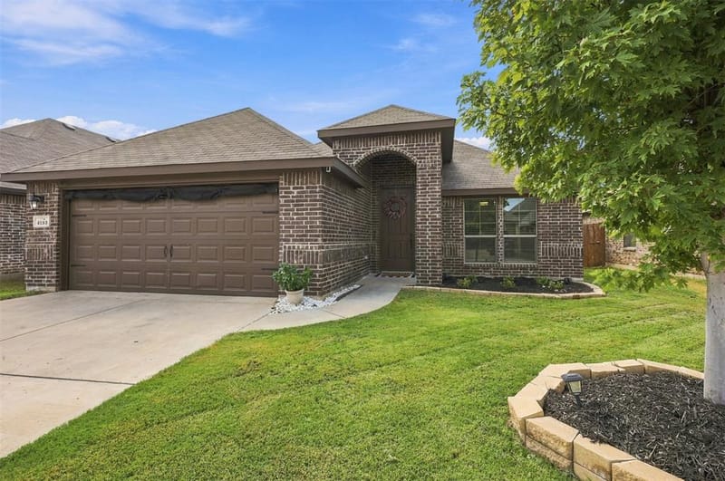 4153 Mountain Meadow Road, Fort Worth TX 76036 - Photo 3