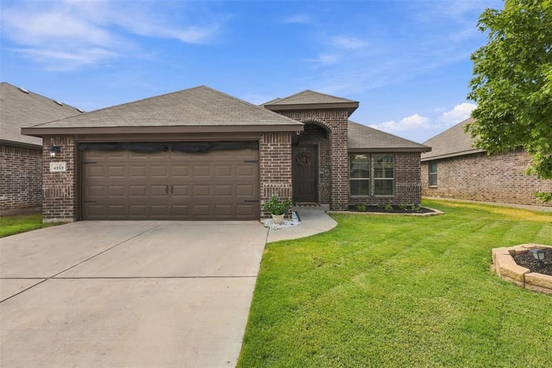 4153 Mountain Meadow Road, Fort Worth TX 76036