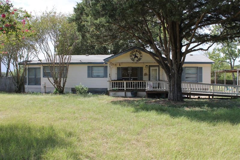 9201 Enchanted Oak Drive, Mabank TX 75156