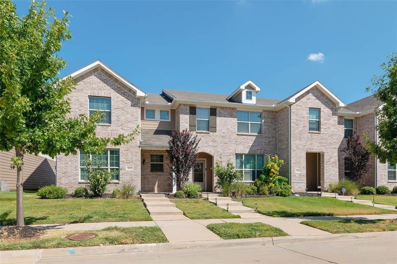 2228 Davenport Drive, Denton TX 76207 - Photo 2