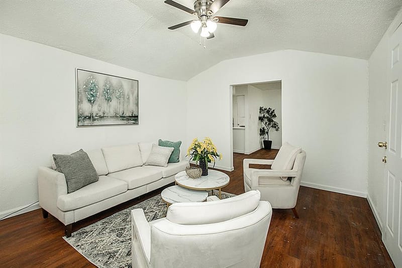 1113 Trellis Drive, Garland TX 75040 - Photo 4