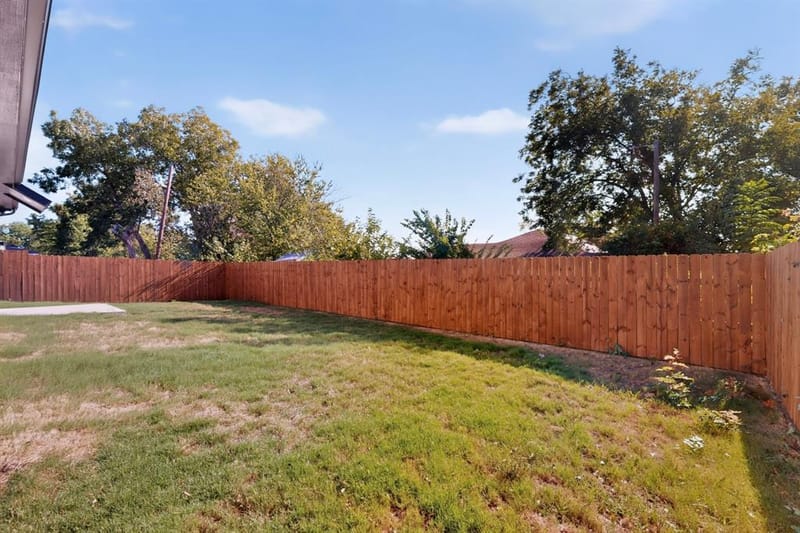 403 S Medora Street, Terrell TX 75160 - Photo 38