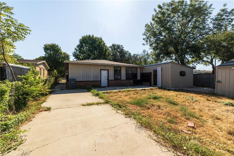 3264 Hillglenn Road, Dallas TX 75228 - Photo 17