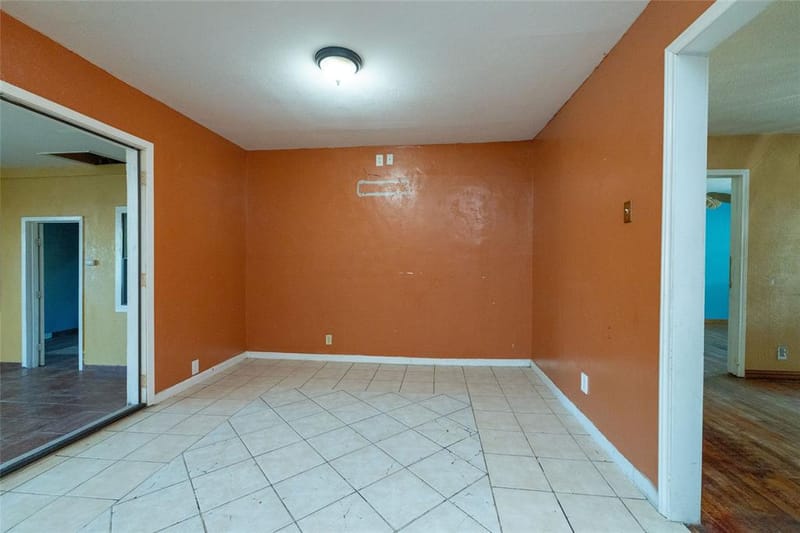 3264 Hillglenn Road, Dallas TX 75228 - Photo 11