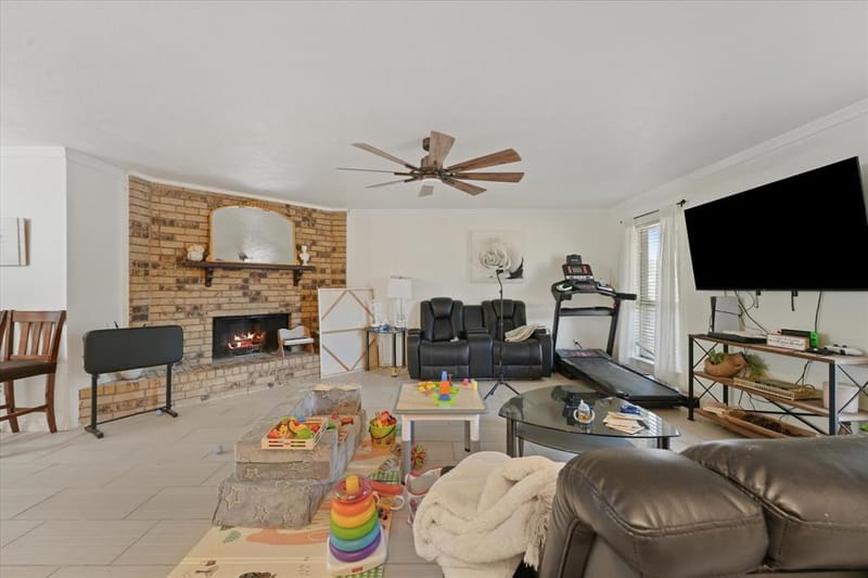 1117 Southridge Drive, Lancaster TX 75146 - Photo 9