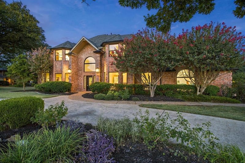 303 Highland Court, Double Oak TX 75077 - Photo 36