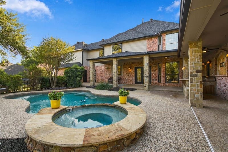 303 Highland Court, Double Oak TX 75077 - Photo 33