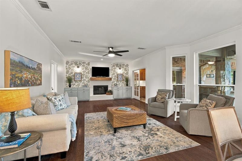 303 Highland Court, Double Oak TX 75077 - Photo 4