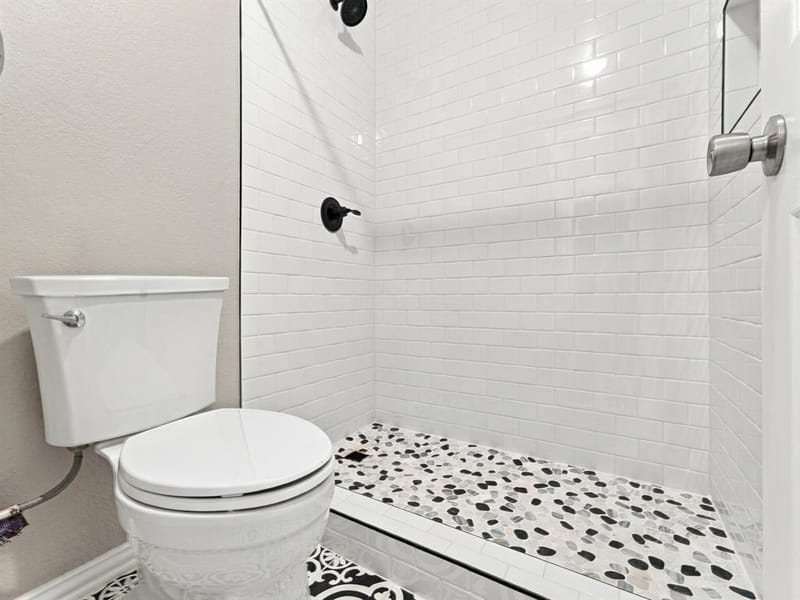 803 N State Street, Decatur TX 76234 - Photo 28