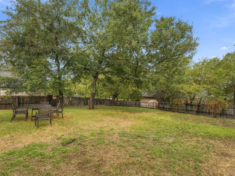 803 N State Street, Decatur TX 76234 - Photo 33
